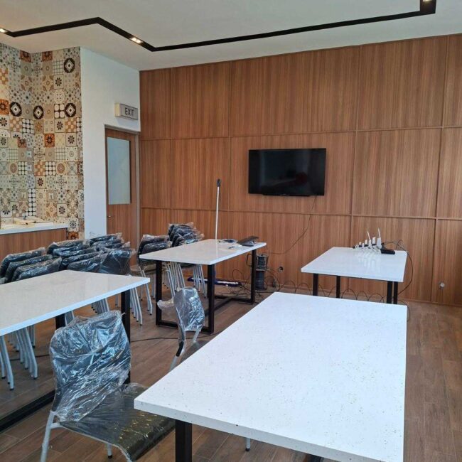 interior furniture kantor peruri 04