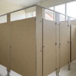 Cubicle toilet phenolic untuk sekolah standar Kemendikbud